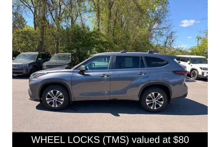 $39900 : Toyota Highlander 2024 AWD X image 7