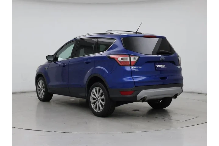 $16998 : Ford Escape 2017 Titanium 4d image 2