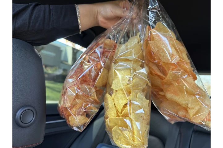 Papas caseras recién echas image 2