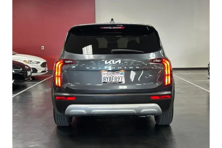 $22982 : Kia Telluride 2022 LX 4dr SU image 10