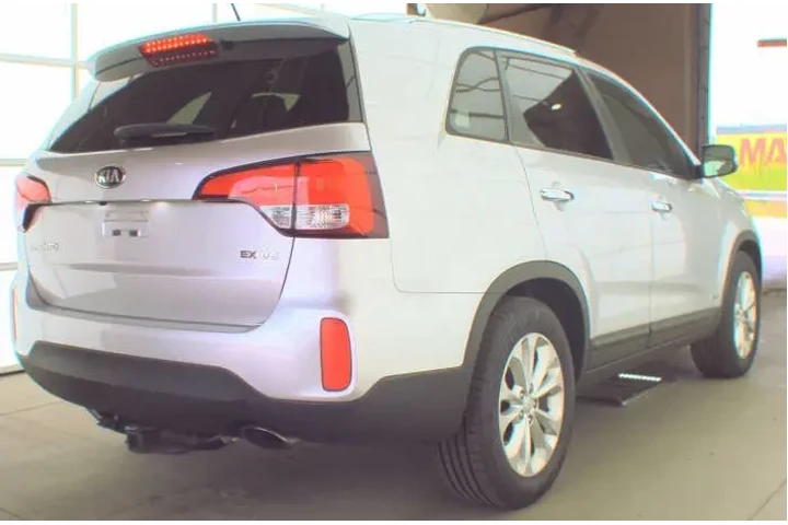 2015 Sorento EX image 6