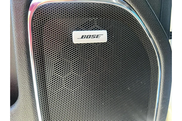 $32900 : GMC Sierra 2500HD 2018 4x4 S image 7