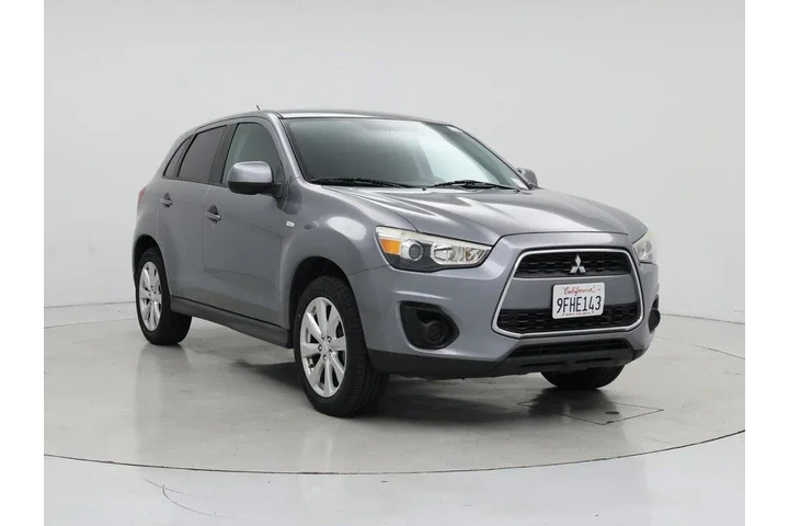 $13998 : Mitsubishi Outlander Sport 2 image 1