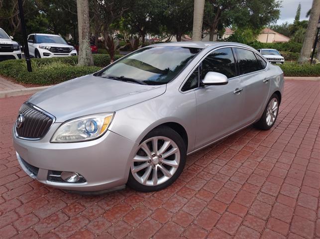 $9000 : Buick Verano 2013 image 4