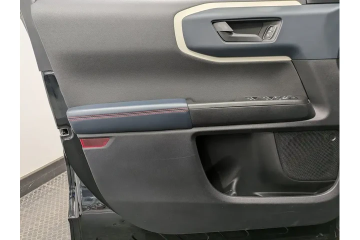 $27900 : Ford Bronco Sport 2023 AWD H image 8