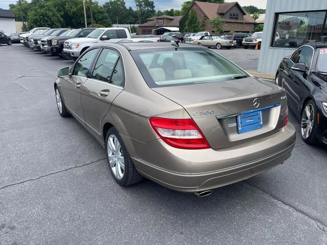 $11995 : 2010 MERCEDES-BENZ C-CLASS image 4