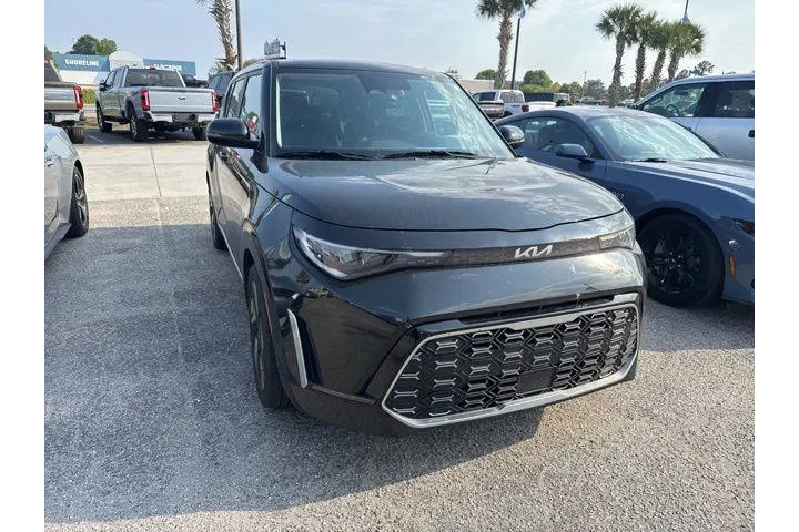 $23221 : Kia Soul 2025 GT-Line 4dr Cr image 9