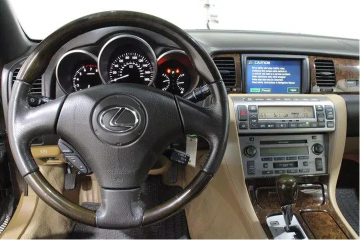 $19998 : Lexus SC 430 2006 2dr Conver image 8