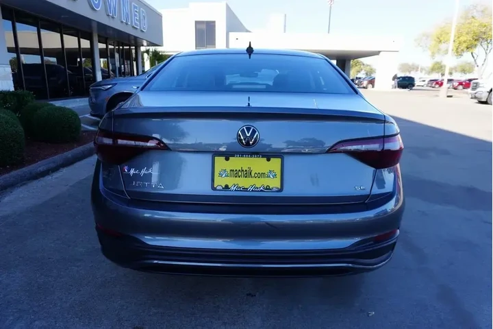 $20988 : Volkswagen Jetta 2024 SE 4dr image 5