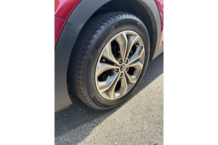 $10000 : Hyundai SANTA FE Sport 2014 image 9