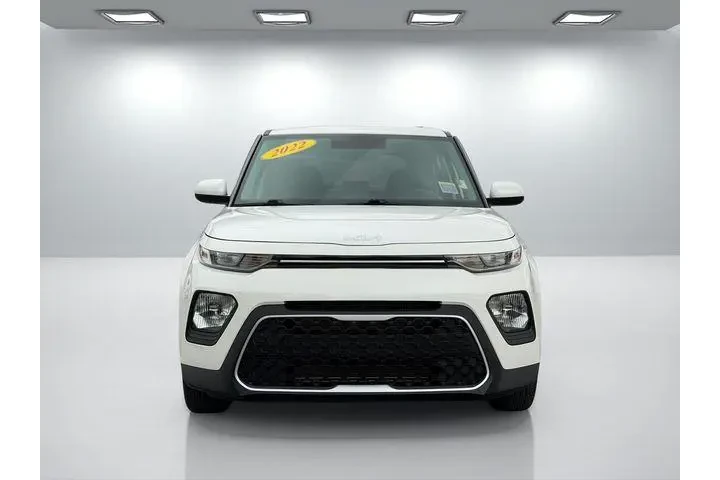 $17355 : Kia Soul 2022 LX 4dr Crossov image 9