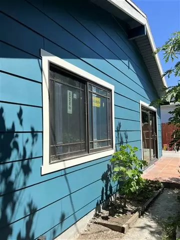 Drywall, taping, painting image 8