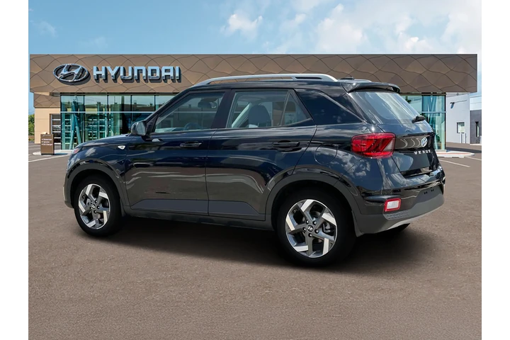 $20987 : Hyundai VENUE 2025 SEL 4dr C image 4