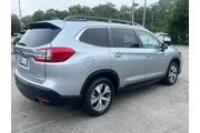 $23987 : Subaru Ascent 2023 AWD Premi thumbnail