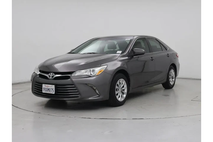 $17998 : Toyota Camry 2017 LE 4dr Sed image 4
