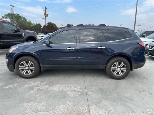 $15097 : 2017 Traverse LT image 3