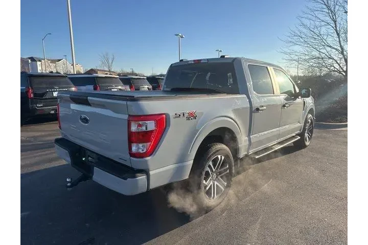 $27000 : Ford F-150 2023 4x4 XL 4dr S image 7