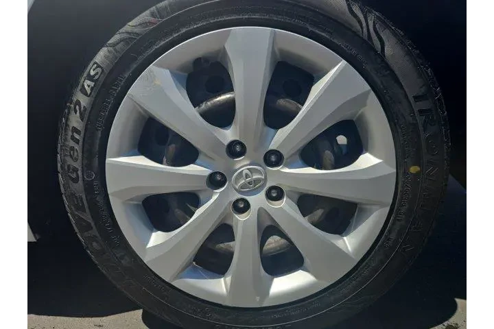 $19995 : Toyota Corolla 2021 LE 4dr S image 6