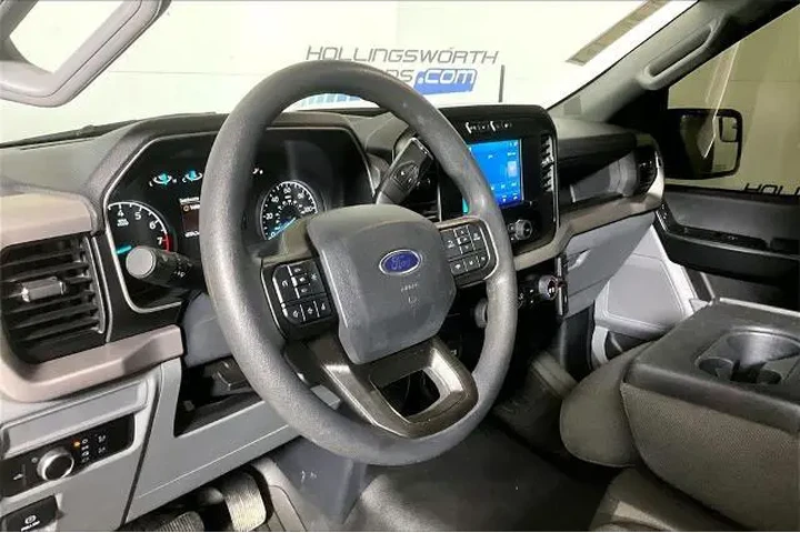 $32780 : Ford F-150 2023 4x2 XL 2dr R image 10