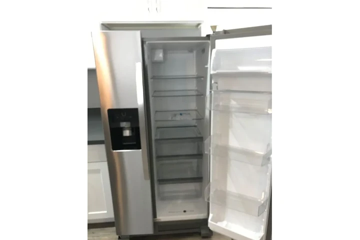 $1100 : Whittier CA ofrece con orgullo image 3