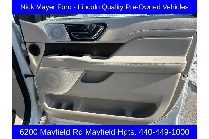 $35583 : Lincoln Navigator 2020 4x4 R image 10