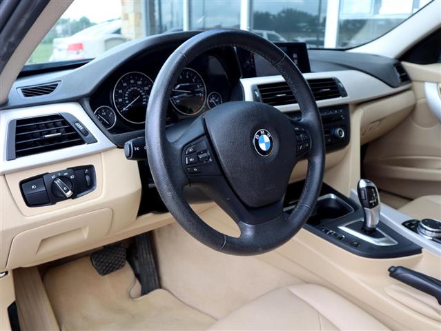 $12500 : 2015 BMW 3-Series 320i Sedan image 7