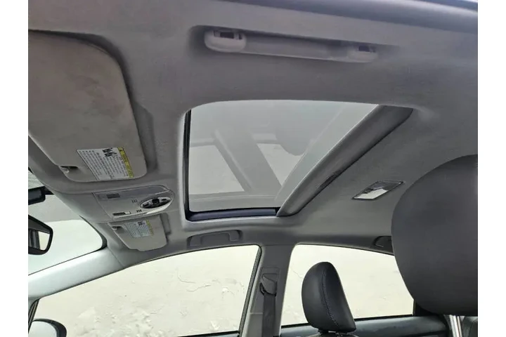 $6999 : 2010 Prius III image 10