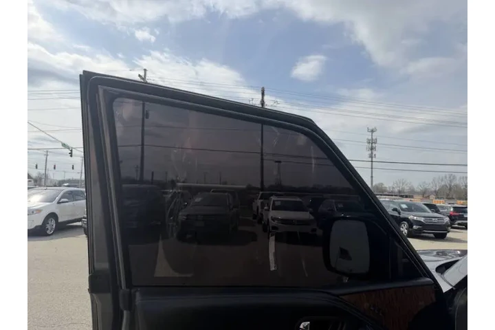 $13850 : 2019 Armada SL image 10