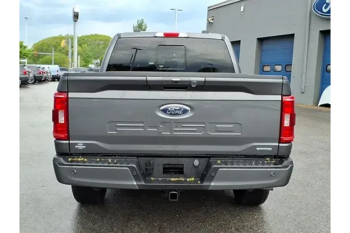 $39608 : Ford F-150 2023 4x4 XLT 4dr image 4