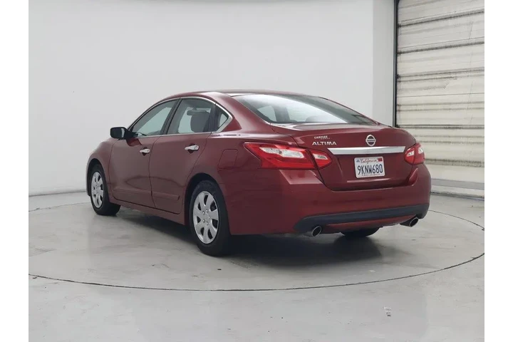 $14998 : Nissan Altima 2016 2.5 S 4dr image 2