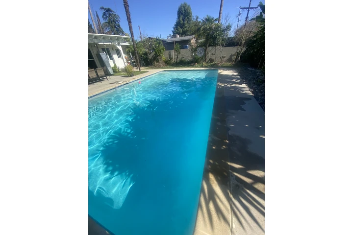 Pool services (albercas) image 1