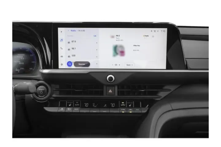 $32860 : Toyota Crown 2023 AWD XLE 4d image 10