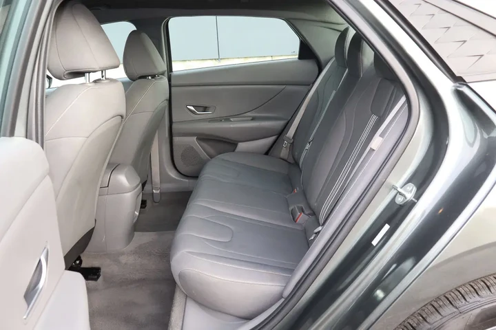 $18288 : 2024 Elantra SEL IVT image 8