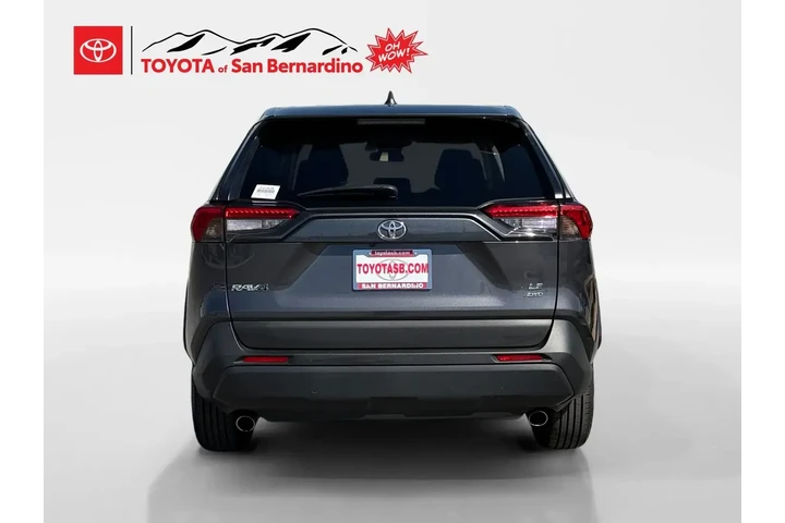 $27990 : Toyota RAV4 2024 AWD LE 4dr image 4