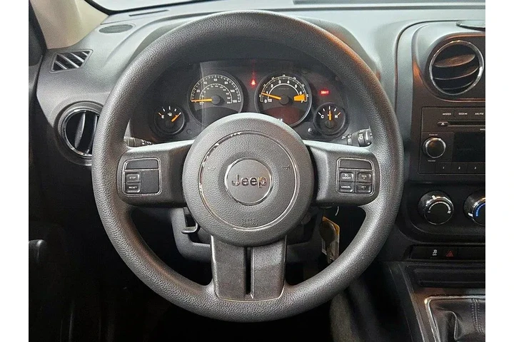 $11998 : Jeep Patriot 2015 Sport 4dr image 10