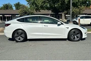 $25990 : Tesla Model 3 2023 4dr Sedan thumbnail