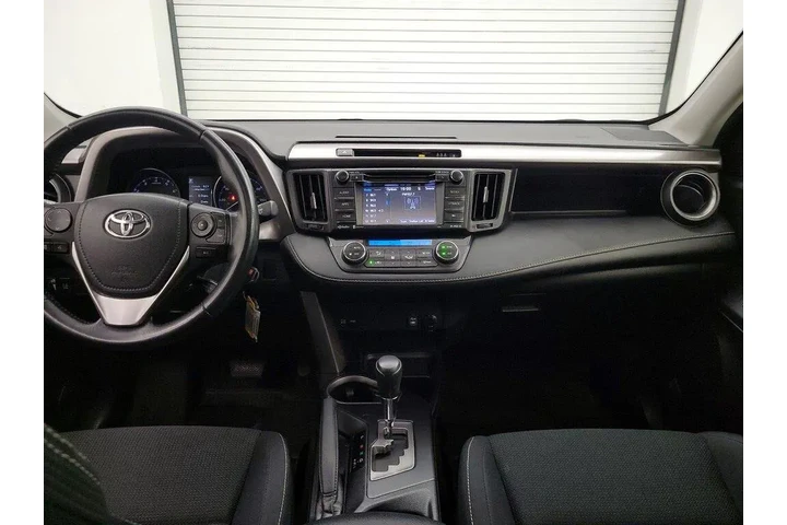 $23998 : Toyota RAV4 2017 AWD XLE 4dr image 9
