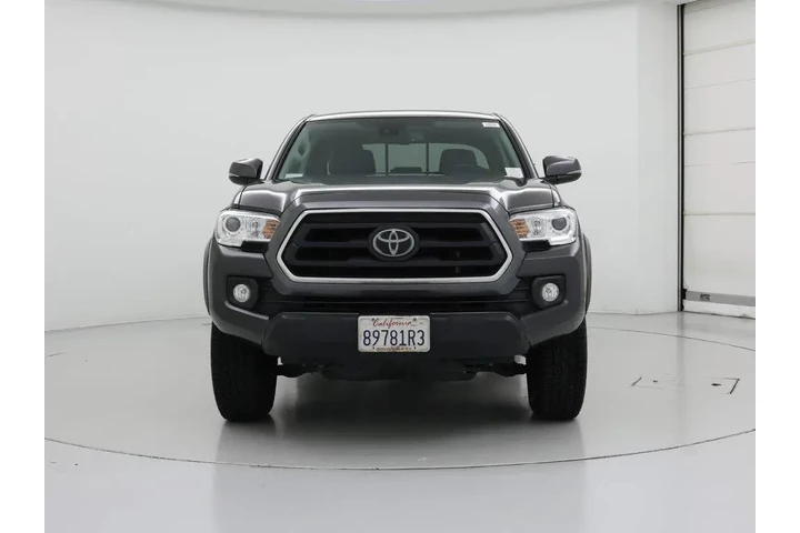 $31998 : Toyota Tacoma 2023 4x4 SR5 V image 5