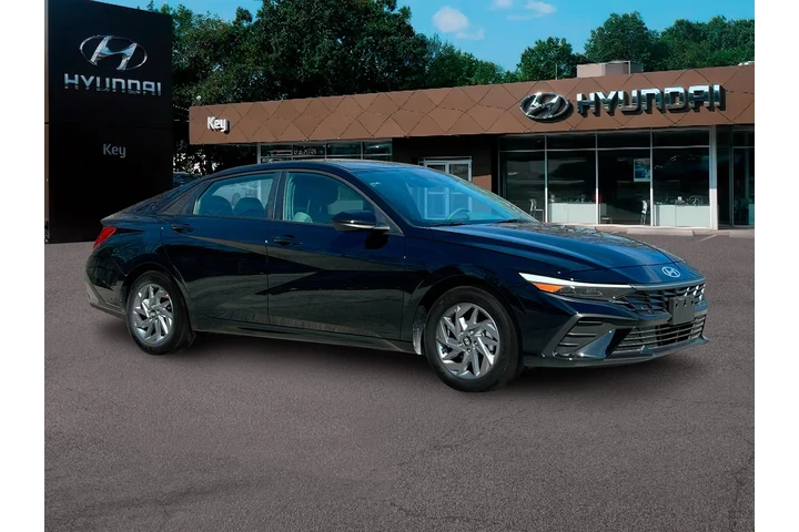 $21175 : Hyundai ELANTRA 2024 SEL 4dr image 10