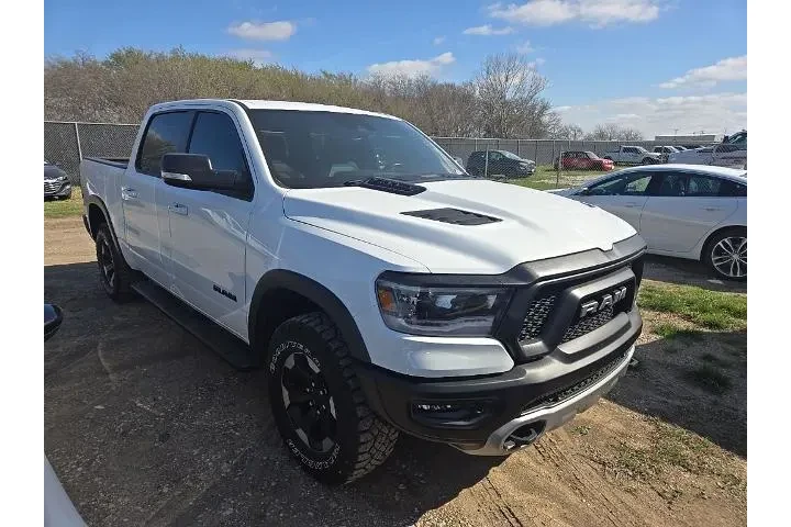 $39430 : Ram 1500 2021 4x4 Rebel 4dr image 6