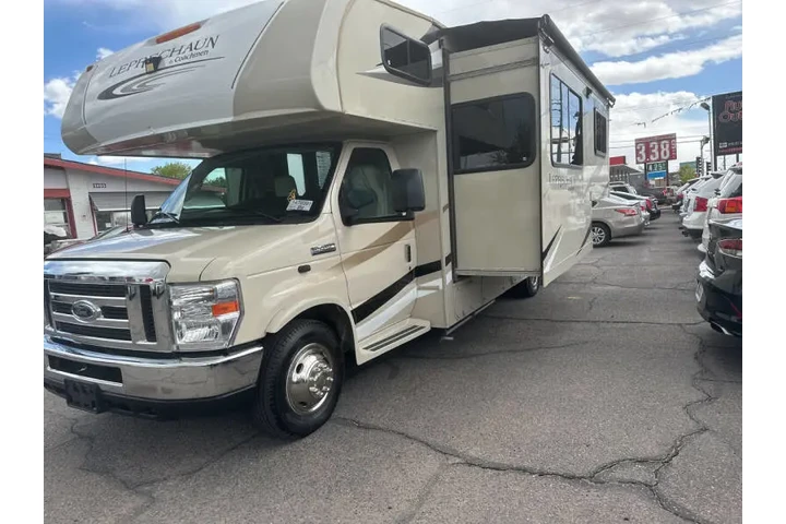 2018 E-450 image 4