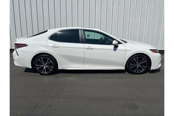 $17994 : Toyota Camry 2018 SE 4dr Sed image 7