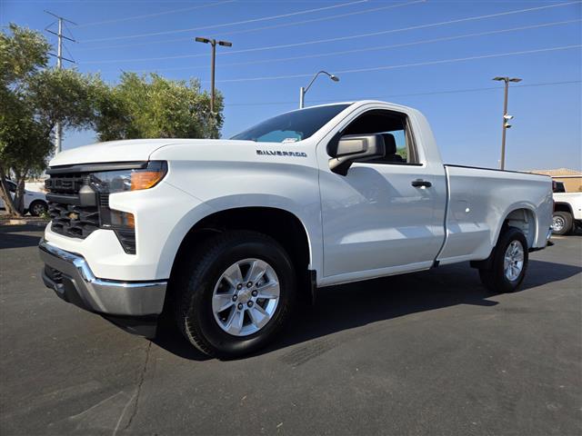 $28977 : Pre-Owned 2023 Silverado 1500 image 2