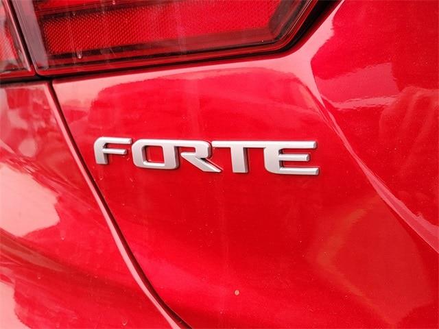 $26285 : 2024 Forte GT image 6