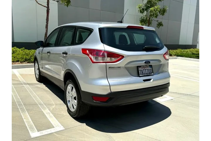 2014 Escape S FWD image 8
