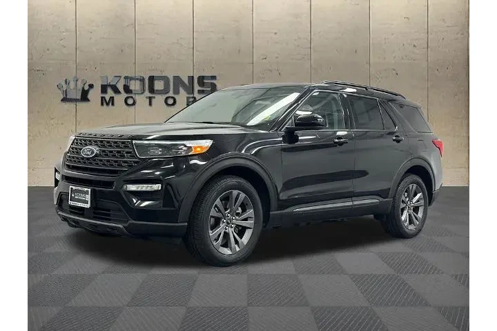 $27500 : Ford Explorer 2022 AWD XLT 4 image 1