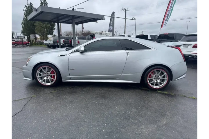 $32998 : 2013 CTS-V image 10