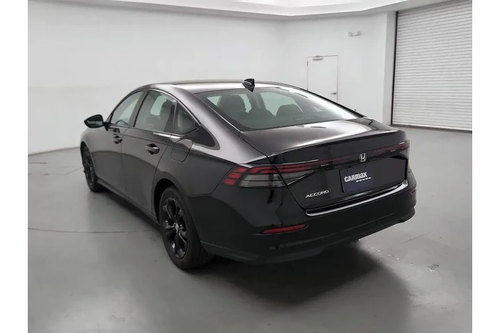 $29998 : Honda Accord 2025 SE 4dr Sed image 7