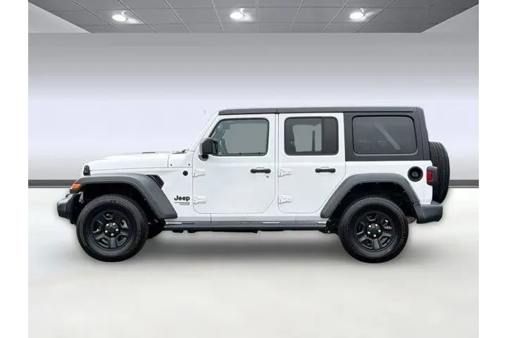 $24999 : Jeep Wrangler Unlimited 2021 image 2