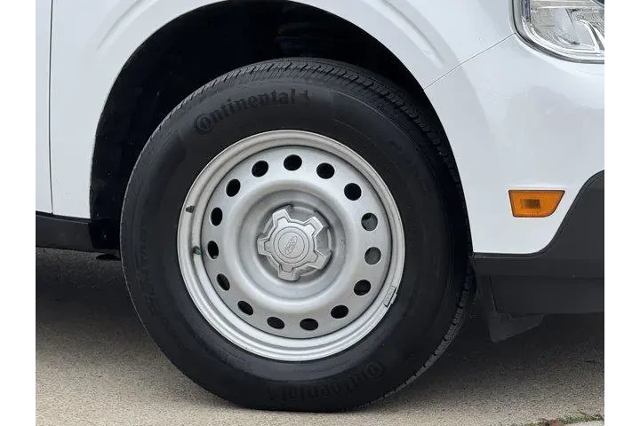 $28777 : Ford Maverick 2024 AWD XL 4d image 3